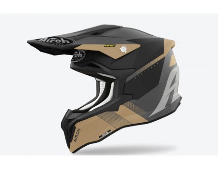 Casca Airoh Strycker...