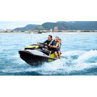 Cum să înveți să conduci un jetski în siguranță?