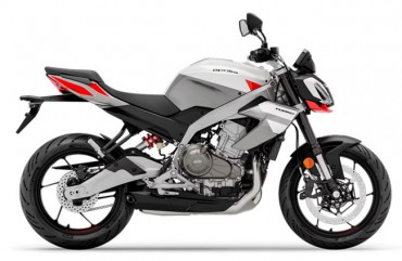 Aprilia Tuono 457