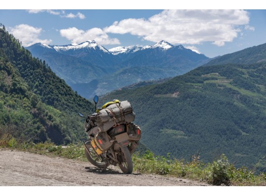 Ce trebuie să conțină bagajul pentru un tur moto de o săptămână?