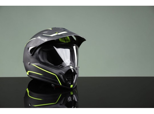 Cum se testează o cască moto pentru omologarea ECE 22.06 (pe înțelesul tuturor)