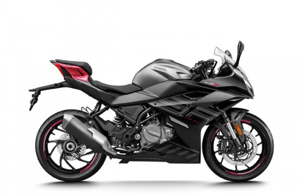 CFMOTO 300SR S ABS