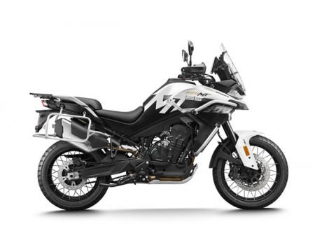 CFMOTO 800MT Explore...