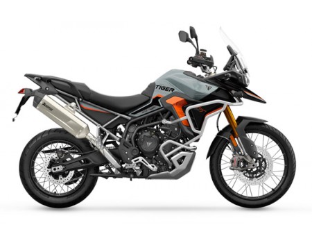 Triumph Tiger 900 DE...