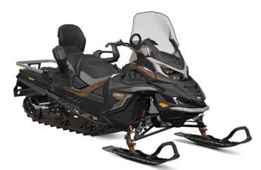 Lynx Commander 900 ACE Turbo R LTD Touchscreen Touring Kit 154