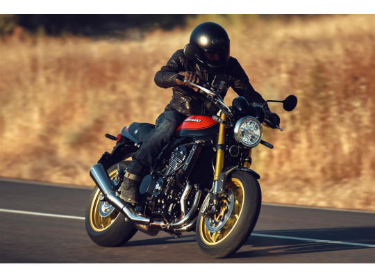 Kawasaki Z900RS SE 2026  – retro-sport cu un plus de tehnologie