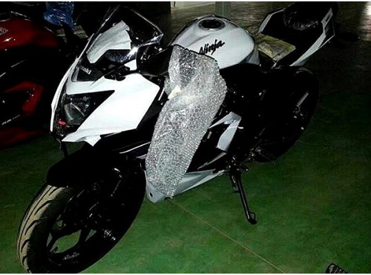 O noua motocicleta Kawasaki