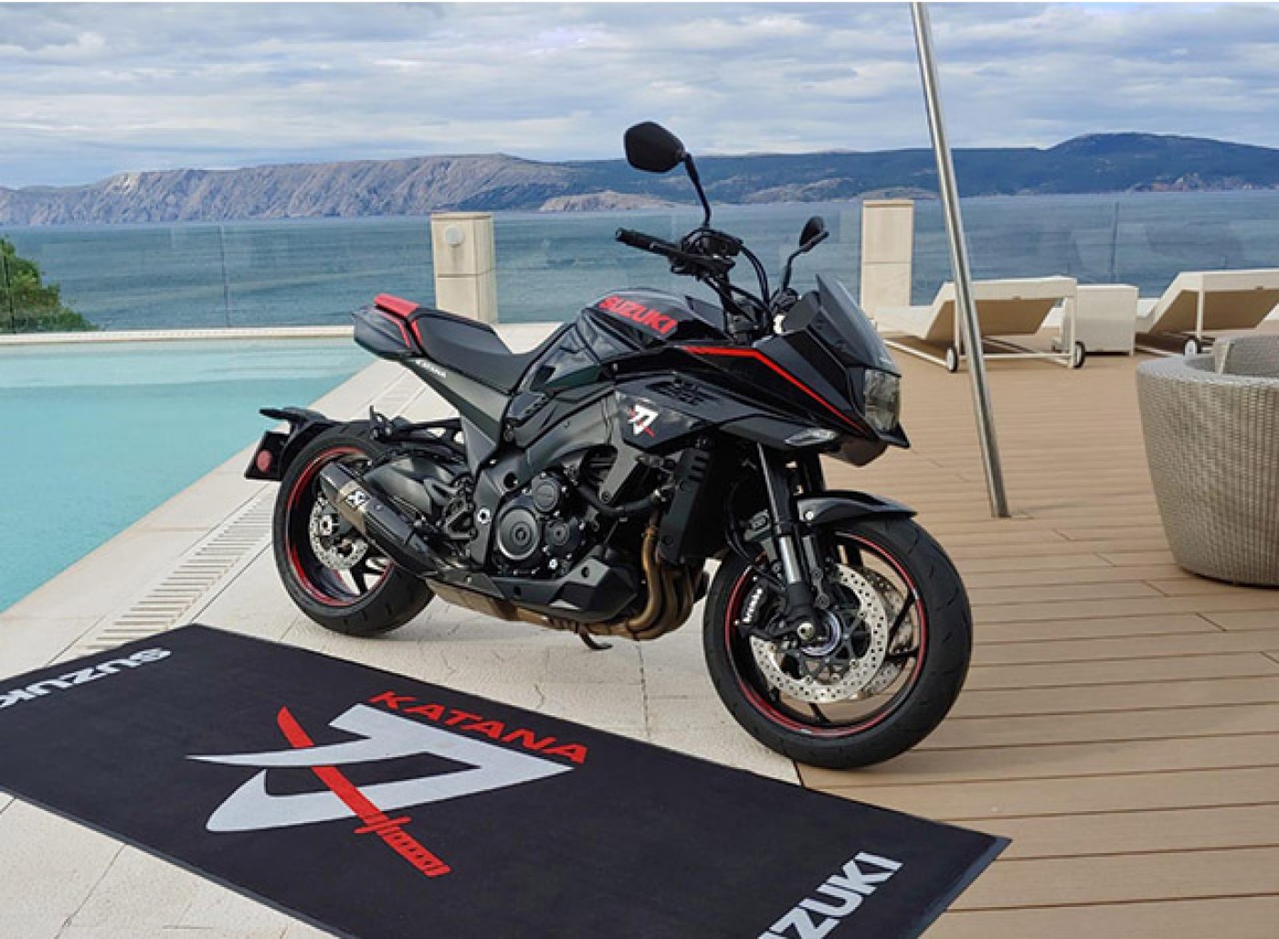 Suzuki Katana vine la MotoBoom pentru ride-test Suzuki Katana vine la MotoBoom pentru ride-test