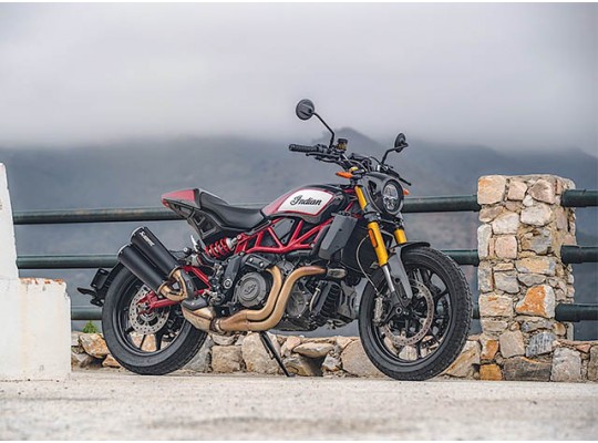Indian Motorcycle a lansat FTR Carbon