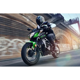 Noul Kawasaki Z125