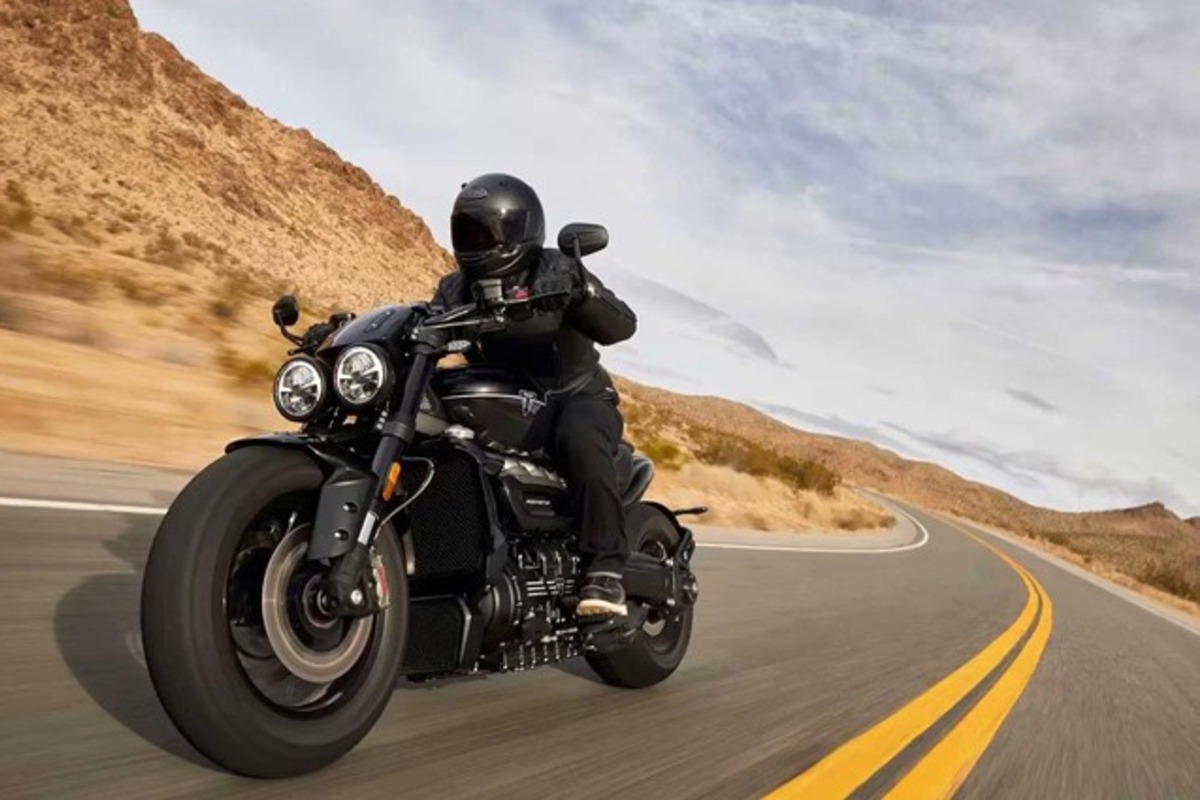 Triumph Rocket 3 Storm R