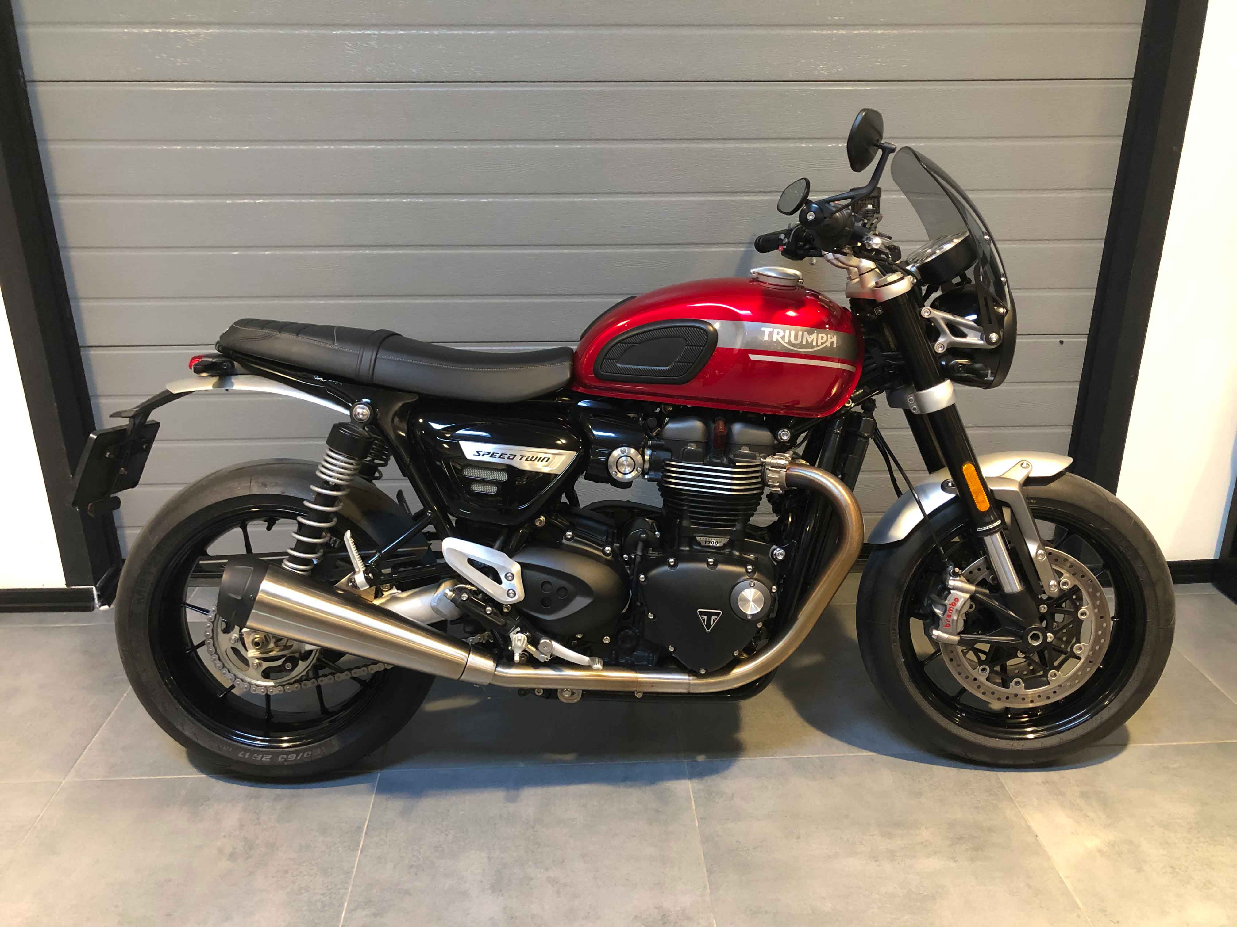 Motocicleta Triumph Speed Twin 1200 Second