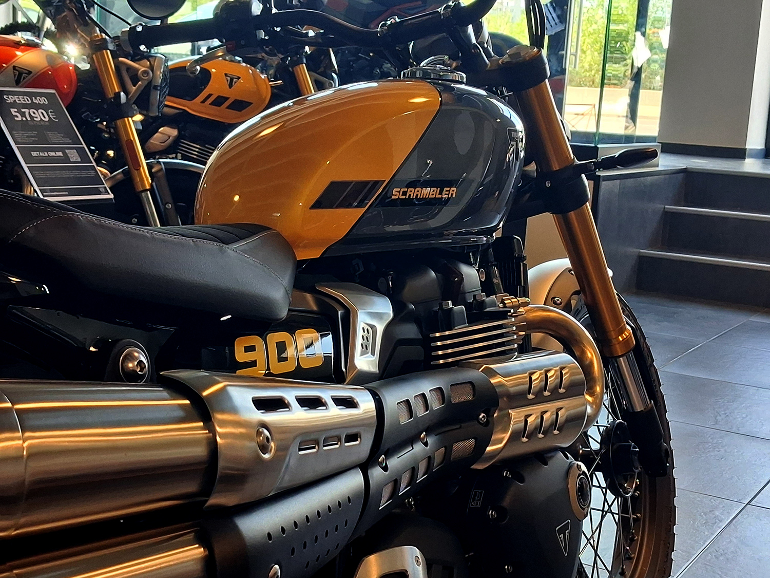Motocicleta Triumph Scrambler 900 second 2026